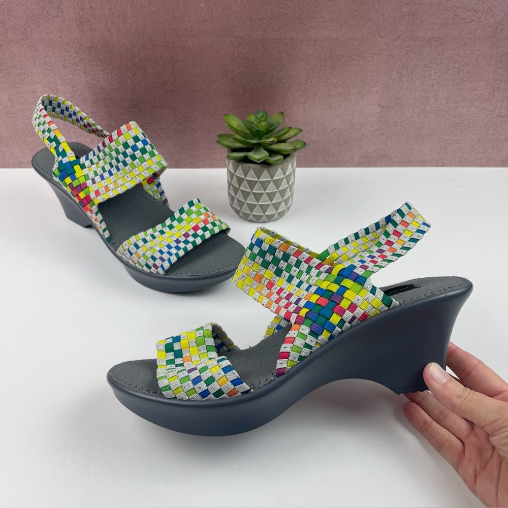 Steve Madden Tuscanny Colorful Yellow Green Retro Wedge Sandals Funky Women